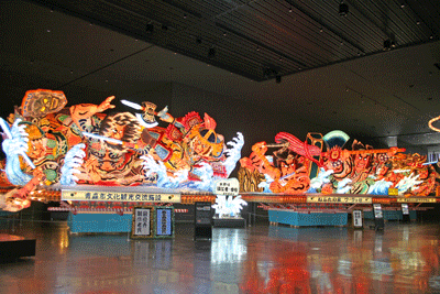 最優秀賞など5台の山車を常設