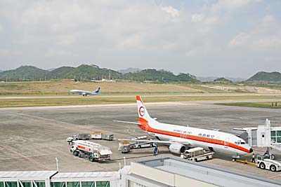 2000メートルの滑走路