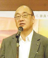 荒井正吾知事