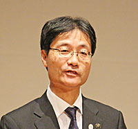 燕市の鈴木力市長