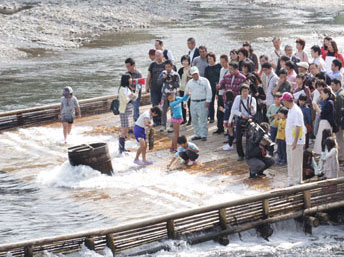 生産者と消費者つなぐ、跡見女子大が着地型発信