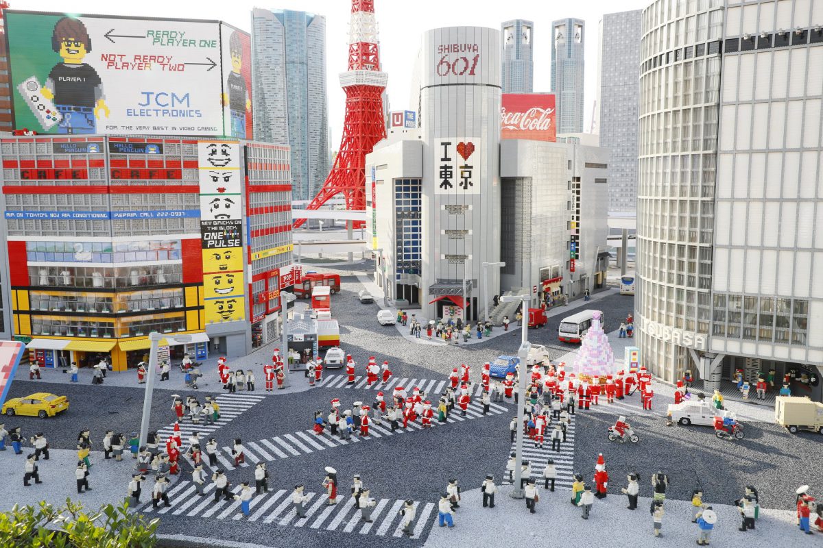 レゴランドのXmas、ツリーはブロック60万個