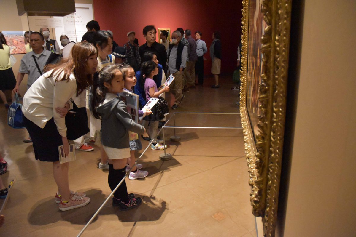 美術館で謎解き　特別展を調査せよ