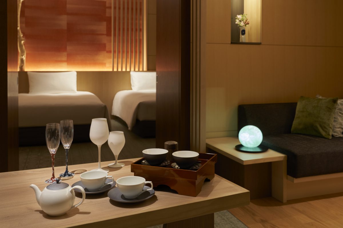 ホテル雅叙園東京、期間限定で有田焼とコラボ　