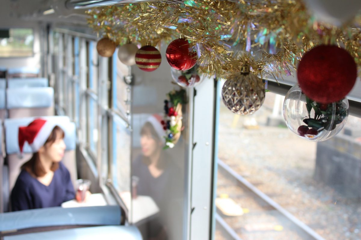 秩父鉄道、クリスマスのミステリーツアー開催 長瀞のイルミネーションも楽しめる