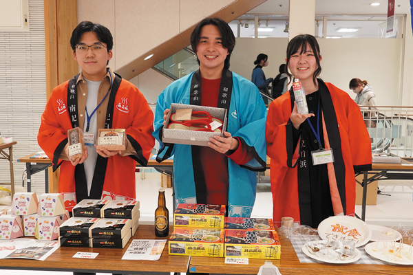 白浜の魅力PR　大学生が大阪で見本市