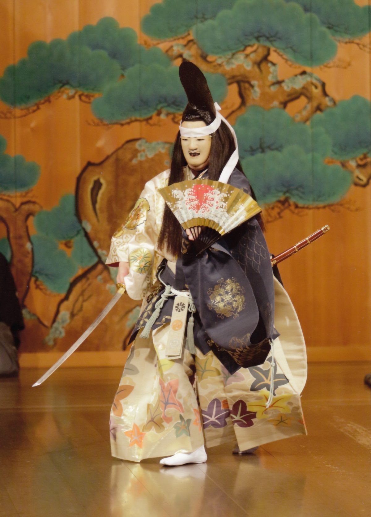 初心者や海外客も気軽に能を楽しめる　京プラ、国立能楽堂と10月に特別展示　