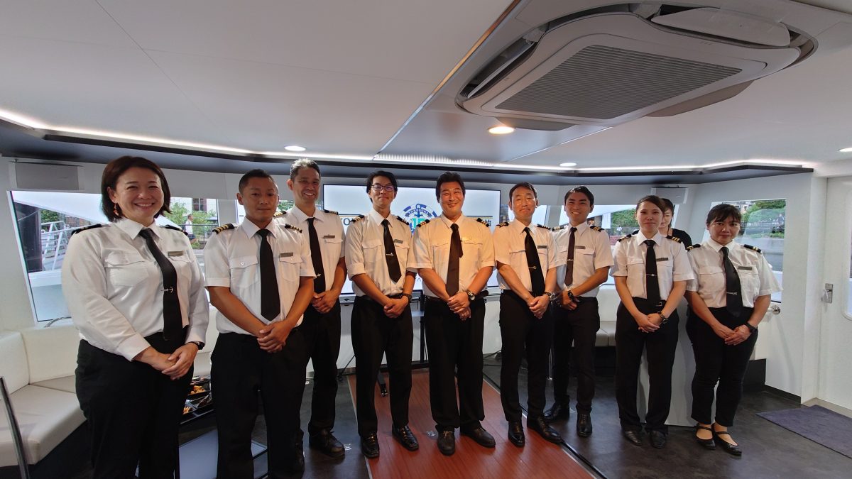 「YOKOSUKA軍港めぐり」運航開始15周年　トライアングルがレセプションパーティー開く