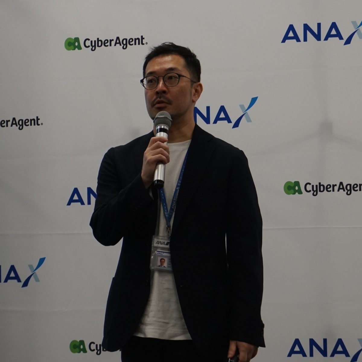 ANA Xが航空予約情報活用の広告配信サービス開始　非航空事業分野を強化へ