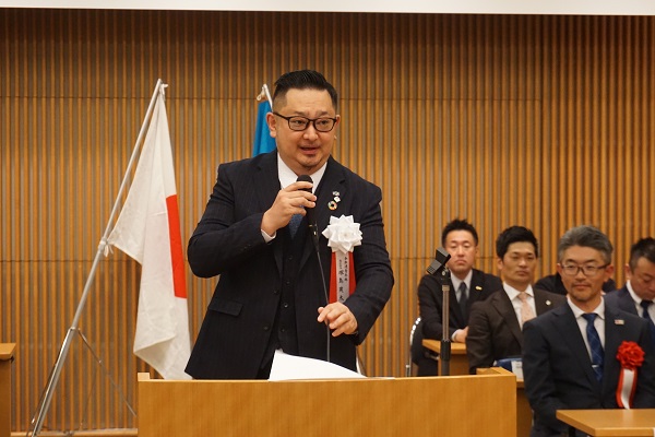 全旅連青年部が24年度総会開く　塚島部長「今日よりも明日が良くなる業界を」　全国旅館政治連盟の集いに国会議員150人超が参加