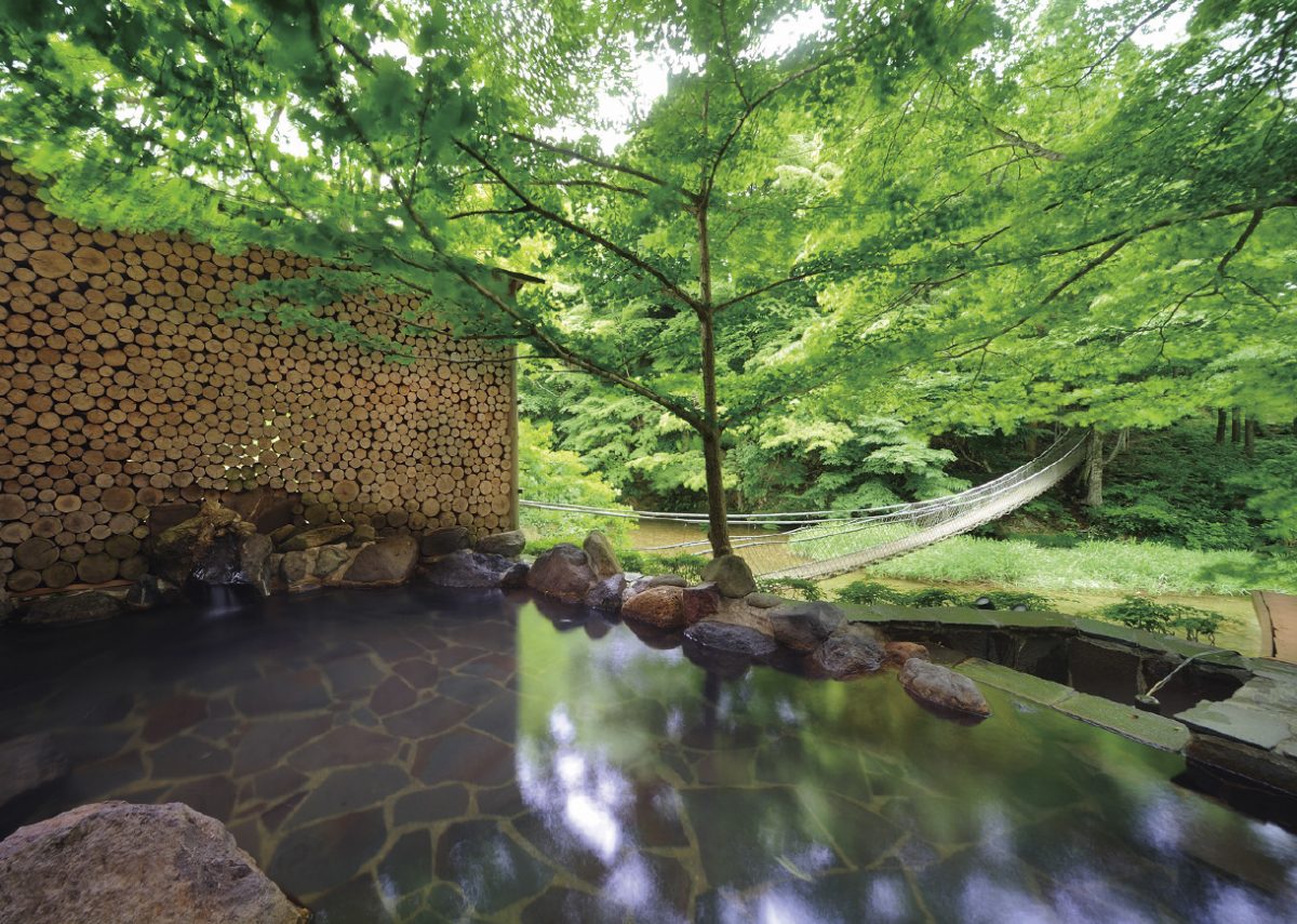 「あなたが好きな露天風呂のある宿2025」結びの宿 愛隣館（岩手県・新鉛温泉）