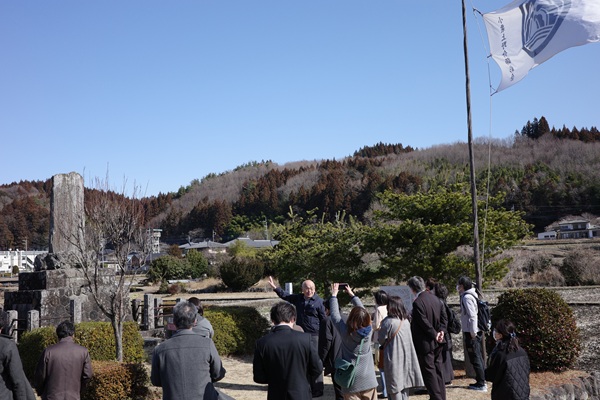群旅協、栃旅協が初の合同商談会　来年の大河ドラマ「逆賊の幕臣」に向け高崎市を視察